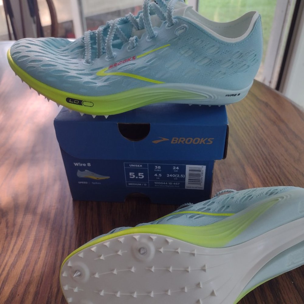 Brooks Wire 8 Track Spikes